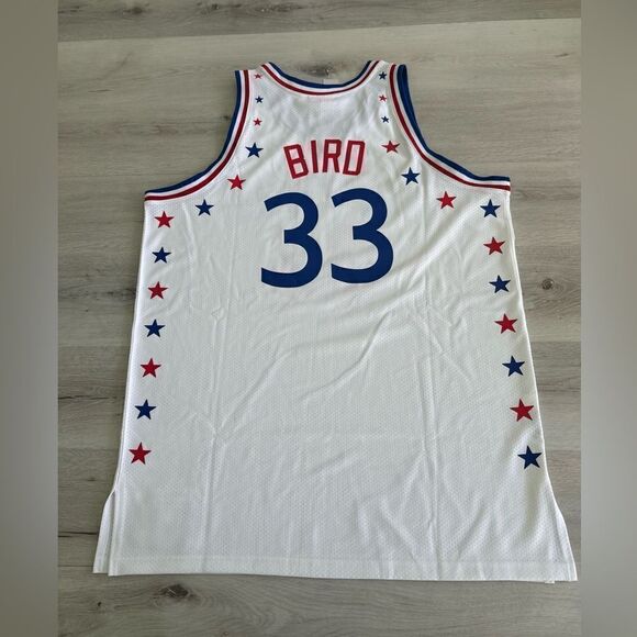 Mitchell & Ness Signed Larry Bird 81-82 Hardwood Classics Jersey White 54 NWT - Picture 5 of 7